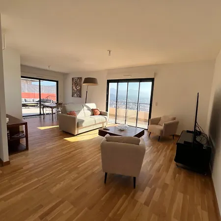 Apartmán Superbe T3 Avec Rooftop Vue Et Montagne *