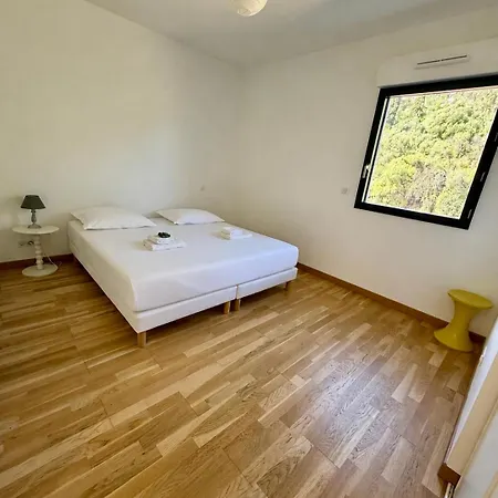 Superbe T3 Avec Rooftop Vue Et Montagne * Ajaccio (Corsica)