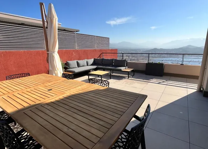 Appartement Superbe T3 Avec Rooftop Vue Et Montagne